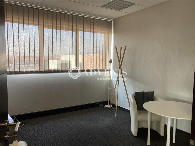 Vente Utilisateur Bureaux OBERNAI (67210) - Photo 4