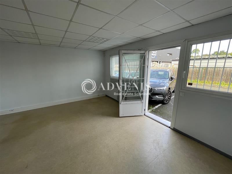 Location Activités Entrepôts EYSINES (33320) - Photo 2