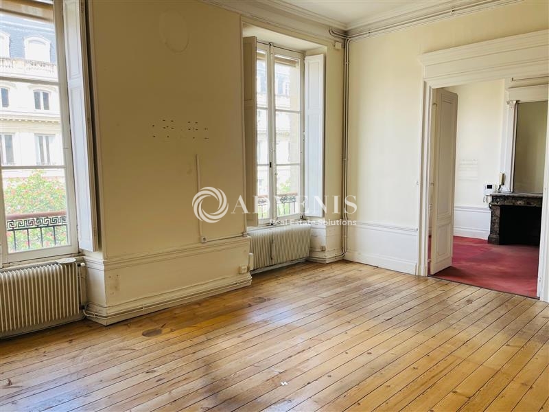 Location Bureaux BORDEAUX (33000) - Photo 6