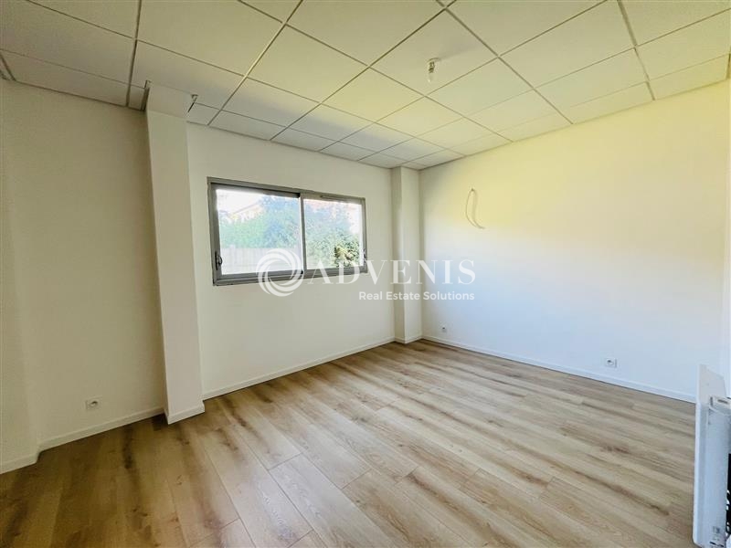 Location Bureaux EYSINES (33320) - Photo 4