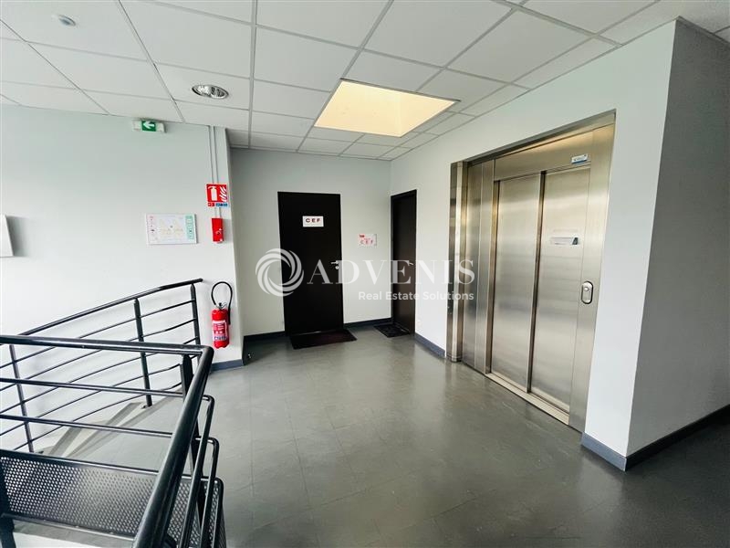 Location Bureaux MERIGNAC (33700) - Photo 8