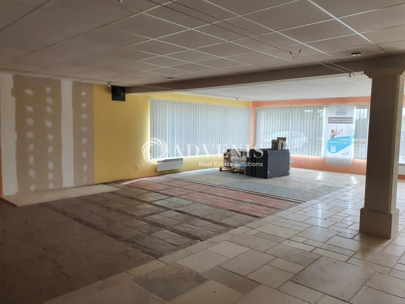 Location Bureaux et activités légères CHAZELLES (16380) - Photo 5