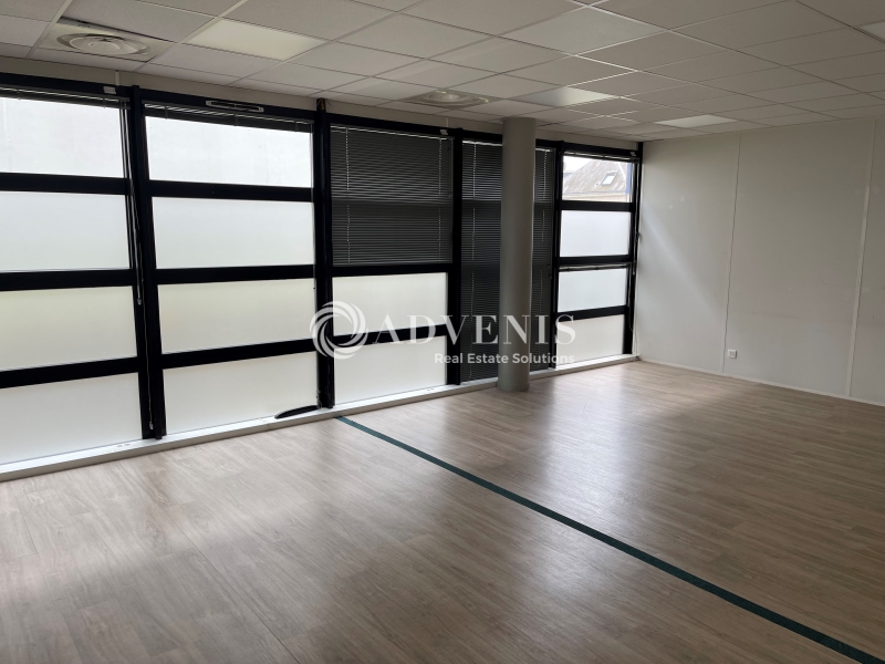 Location Bureaux LE MANS (72100) - Photo 2