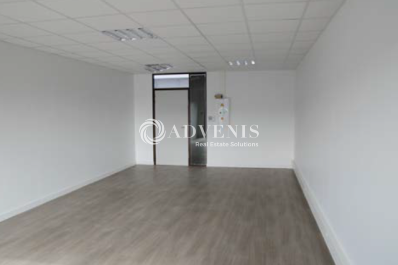 Location Bureaux SERRIS (77700) - Photo 3