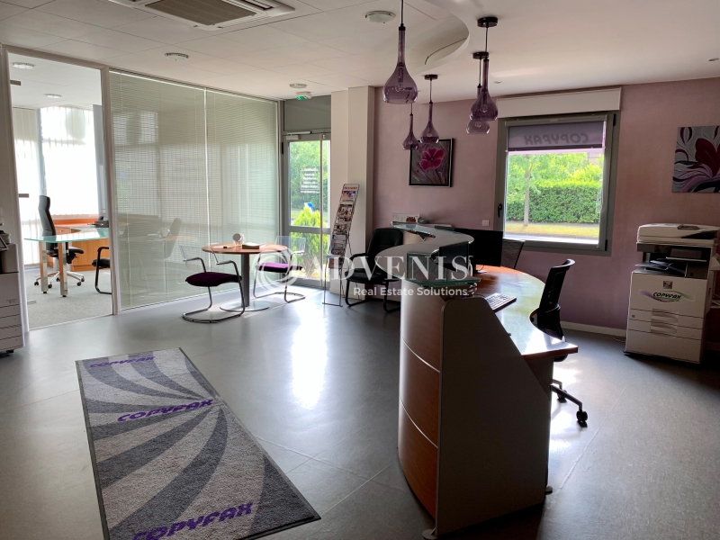 Location Bureaux SERRIS (77700) - Photo 1