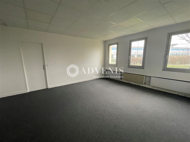 Location Bureaux TREMBLAY EN FRANCE (93290) - Photo 6