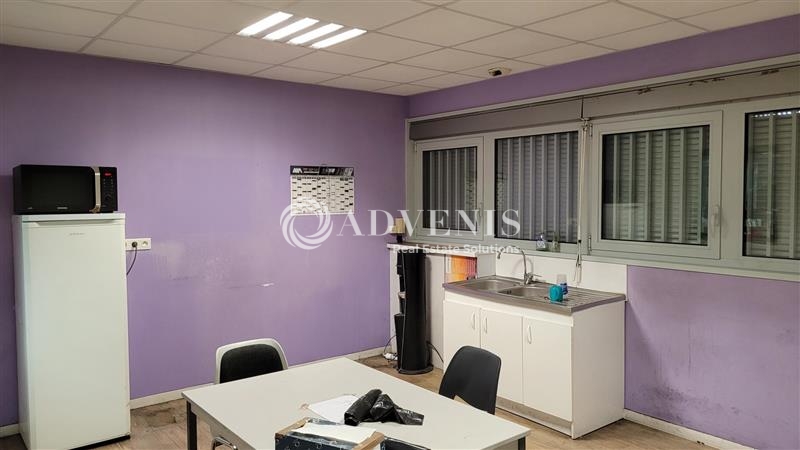 Location Activités Entrepôts LES SORINIERES (44840) - Photo 2