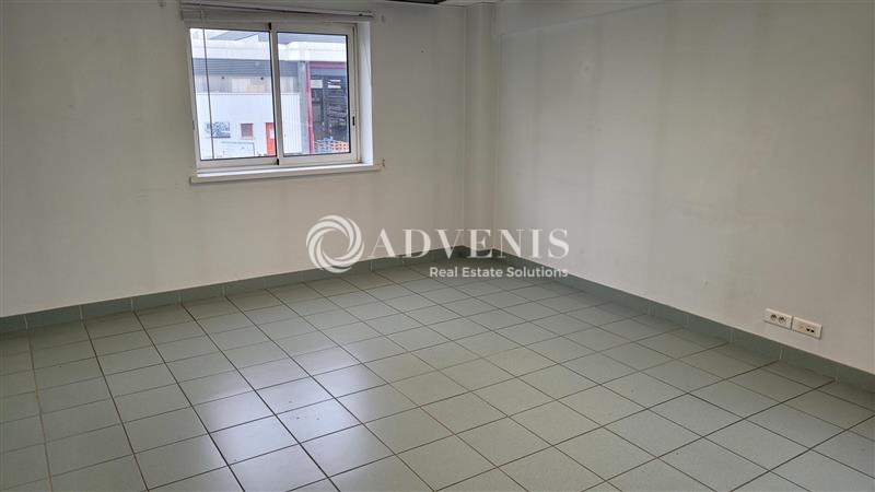 Location Bureaux SAINTE LUCE SUR LOIRE (44980) - Photo 3