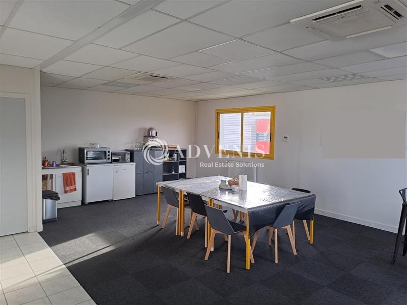 Vente Utilisateur Activités Entrepôts SAINTE LUCE SUR LOIRE (44980) - Photo 4