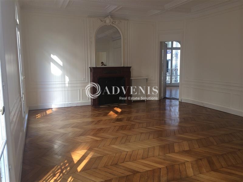 Location Bureaux PARIS (75008) - Photo 5