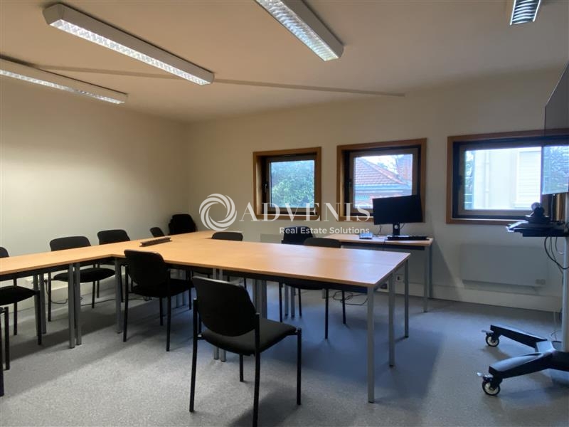 Location Bureaux LE KREMLIN BICETRE (94270) - Photo 8