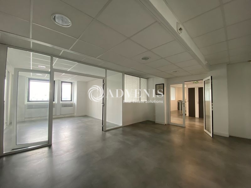 Location Bureaux ISSY LES MOULINEAUX (92130) - Photo 3