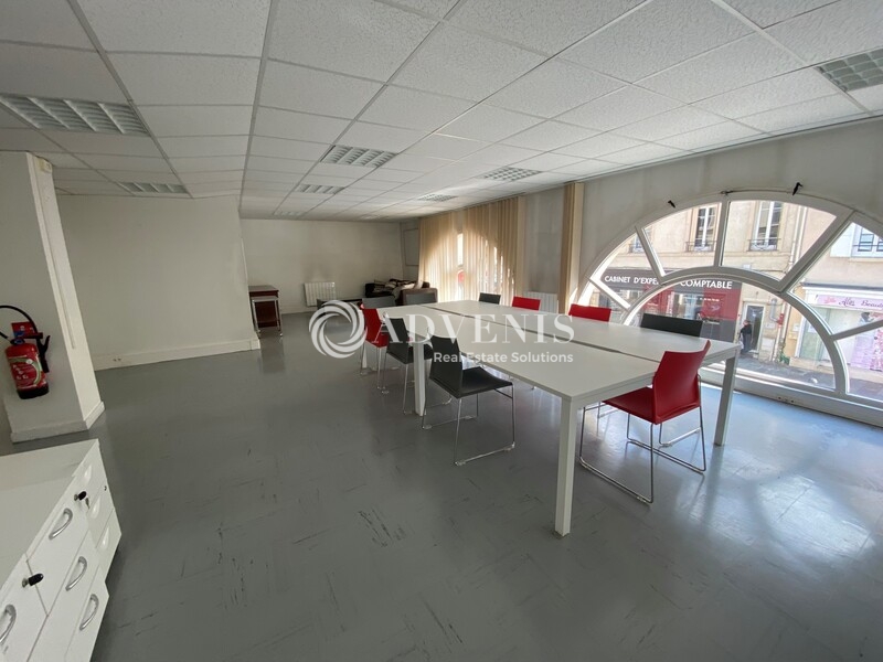 Location Bureaux POISSY (78300) - Photo 7