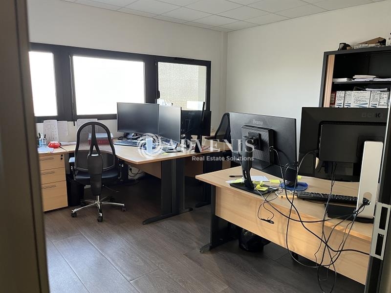 Location Bureaux SAINT CYR SUR LOIRE (37540) - Photo 8