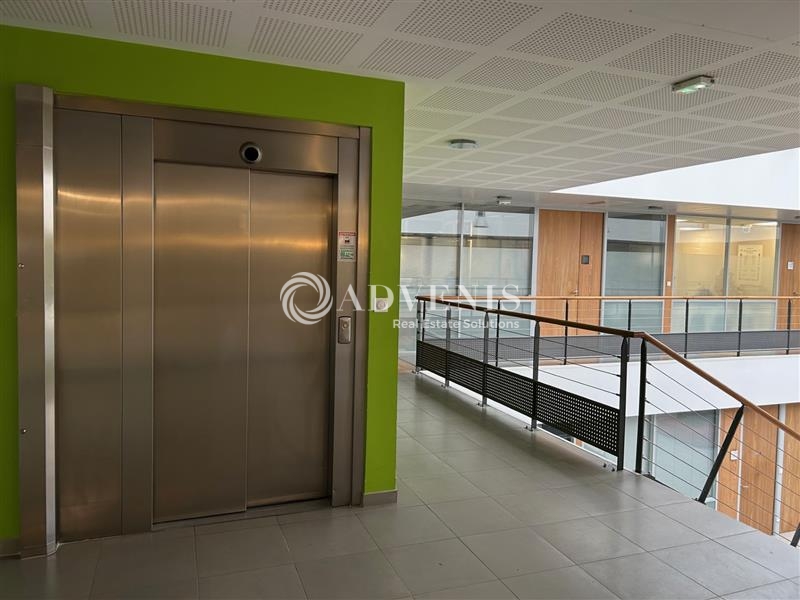 Location Bureaux SAINT CYR SUR LOIRE (37540) - Photo 5