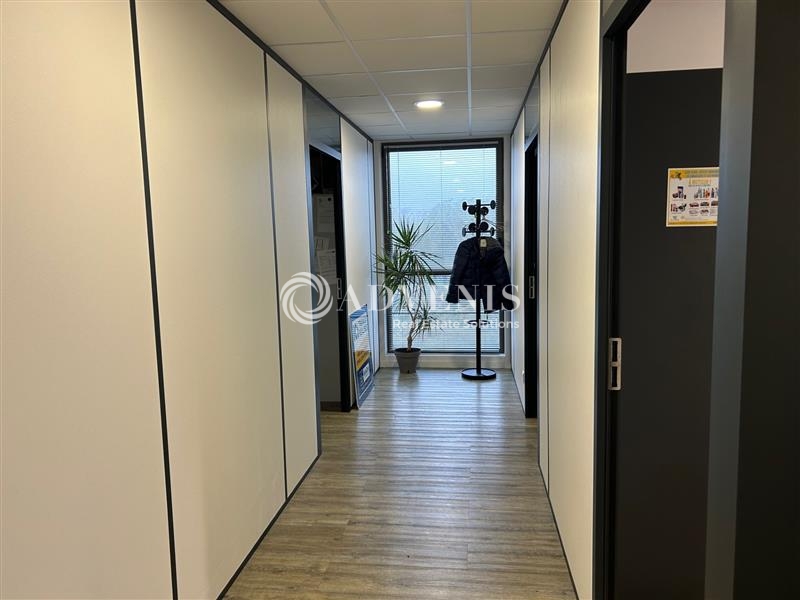 Vente Utilisateur Bureaux NAZELLES NEGRON (37530) - Photo 4