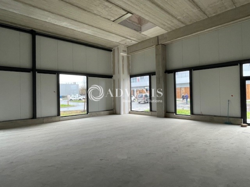 Location Commerces BEGLES (33130) - Photo 3