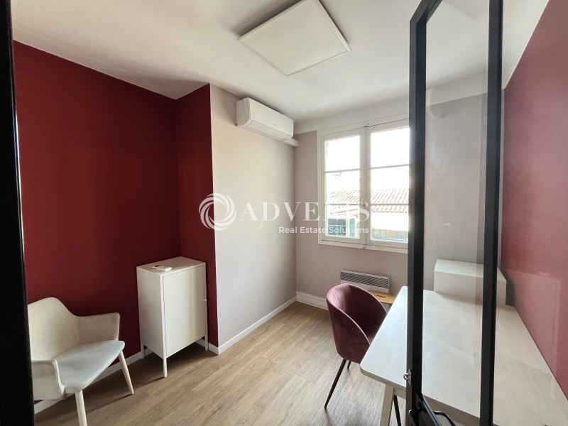 Location Bureaux BORDEAUX (33000) - Photo 14