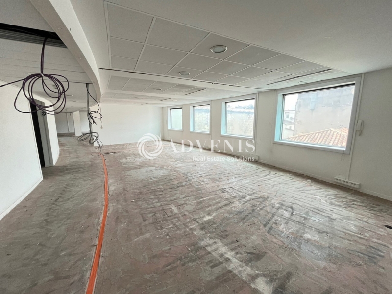 Location Bureaux BORDEAUX (33000) - Photo 11