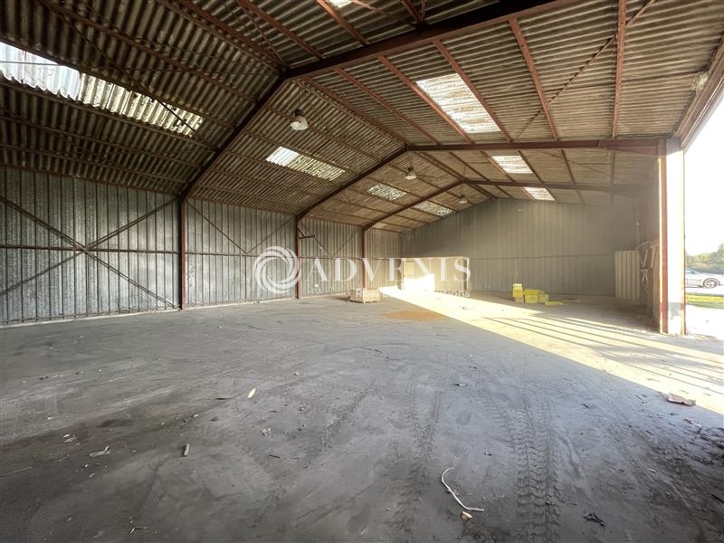 Location Activités Entrepôts BASSENS (33530) - Photo 2