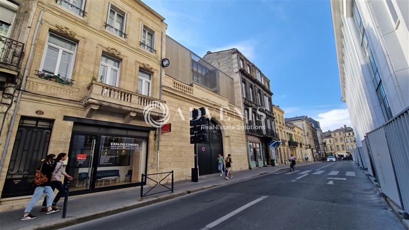 Location Bureaux BORDEAUX (33000) - Photo 1