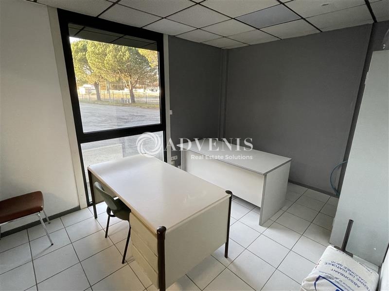 Location Activités Entrepôts BEYCHAC ET CAILLAU (33750) - Photo 4