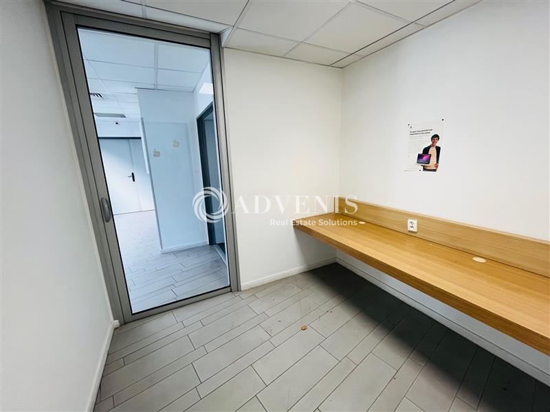 Location Bureaux LORMONT (33310) - Photo 7