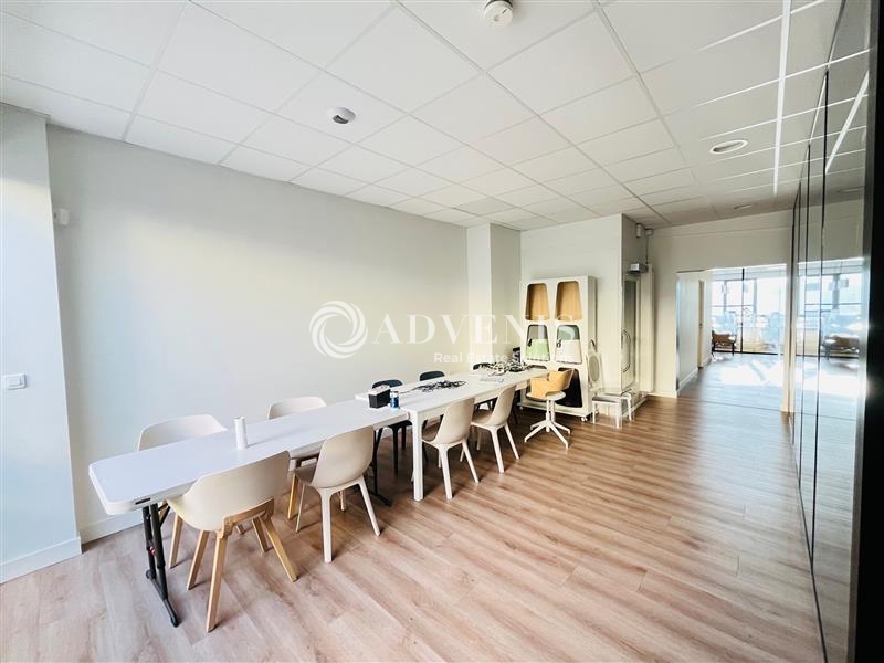 Location Bureaux BORDEAUX (33000) - Photo 13