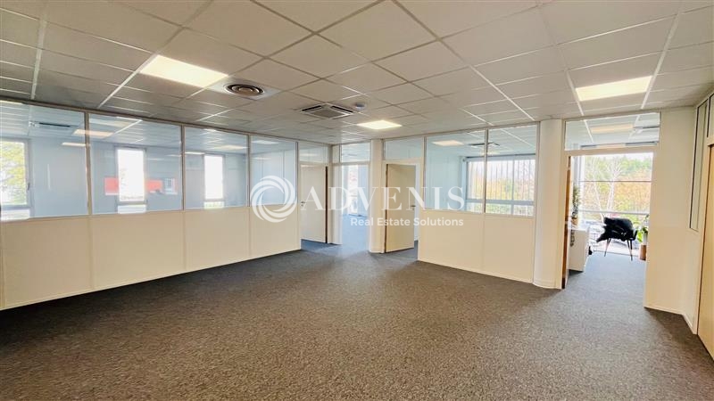 Location Bureaux CANEJAN (33610) - Photo 10