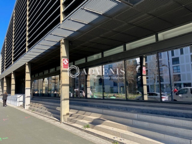 Location Commerces BORDEAUX (33000) - Photo 6