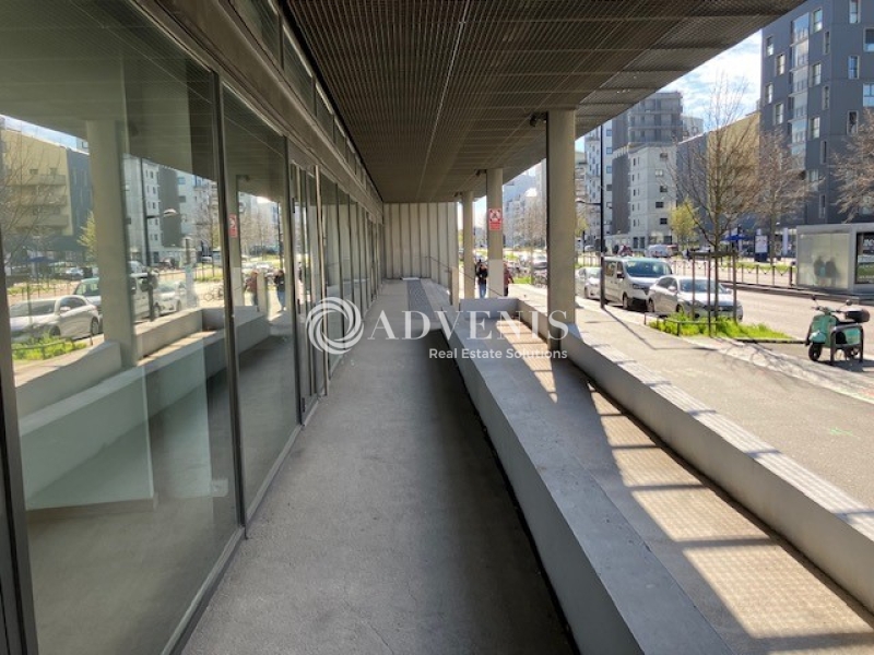 Location Commerces BORDEAUX (33000) - Photo 7