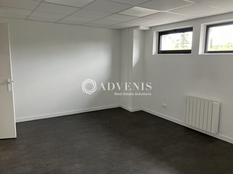 Location Bureaux BOURGES (18000) - Photo 4