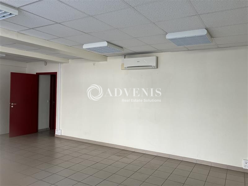 Location Bureaux VIERZON (18100) - Photo 2