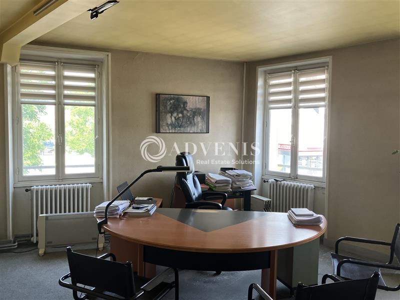 Vente Investisseur Bureaux VIERZON (18100) - Photo 3