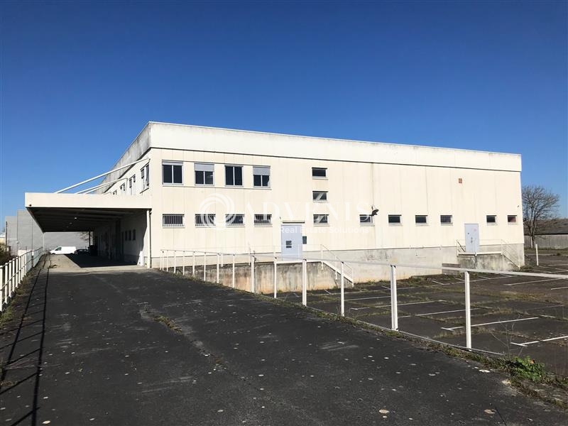 Vente Investisseur Activités Entrepôts BOURGES (18000) - Photo 1