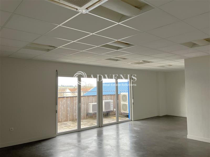 Location Bureaux BOURGES (18000) - Photo 1