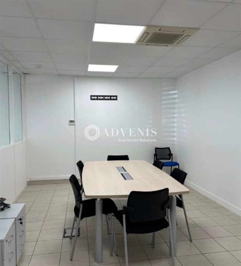 Location Bureaux LIMAS (69400) - Photo 1