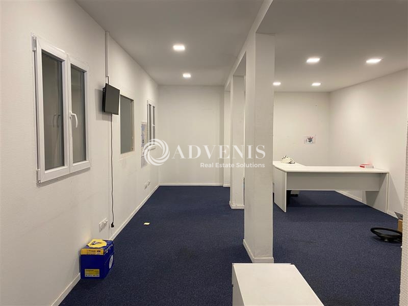 Location Bureaux et activités légères SAINT PRIEST (69800) - Photo 7