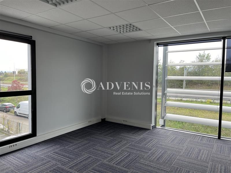 Location Bureaux BRIGNAIS (69530) - Photo 3