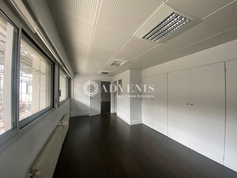 Location Bureaux PARIS (75015) - Photo 1