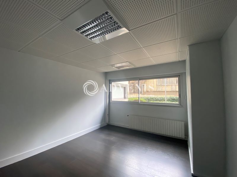 Location Bureaux PARIS (75015) - Photo 4