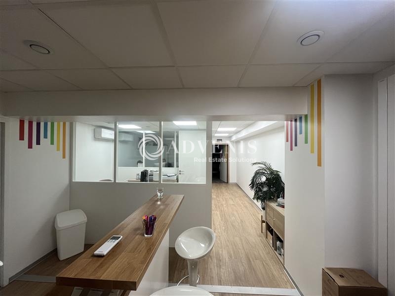 Location Bureaux PARIS (75015) - Photo 1