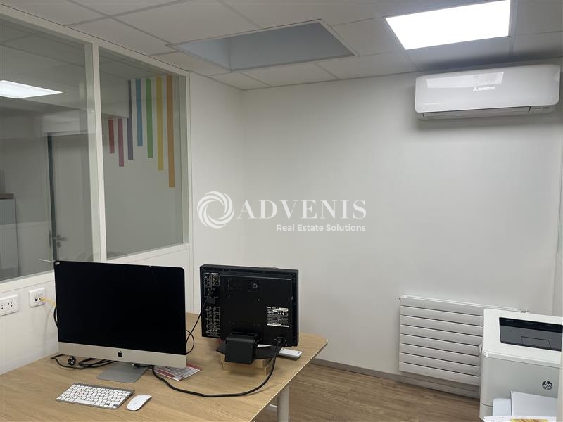 Location Bureaux PARIS (75015) - Photo 3