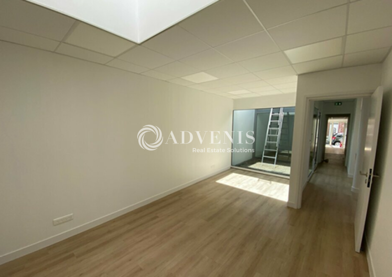 Vente Investisseur Bureaux LAMBERSART (59130) - Photo 2