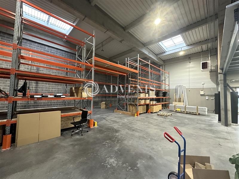 Location Entrepôts AVELIN (59710) - Photo 3