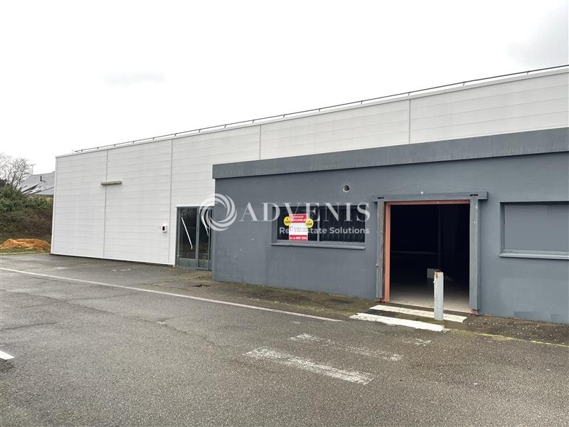 Vente Investisseur Commerces CHERRE AU (72400) - Photo 1