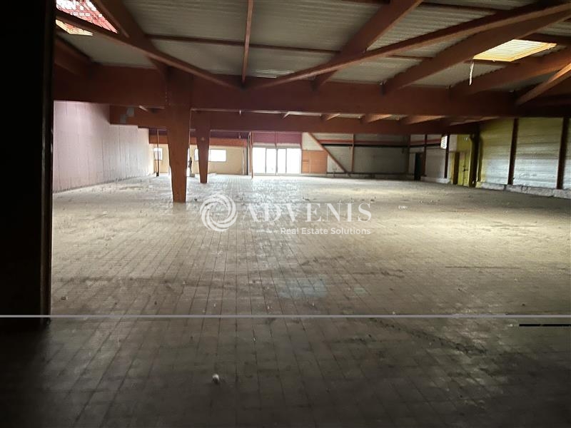 Vente Investisseur Commerces CHERRE AU (72400) - Photo 2