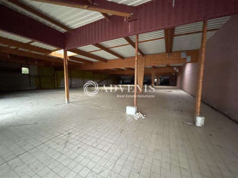 Vente Investisseur Commerces CHERRE AU (72400) - Photo 3