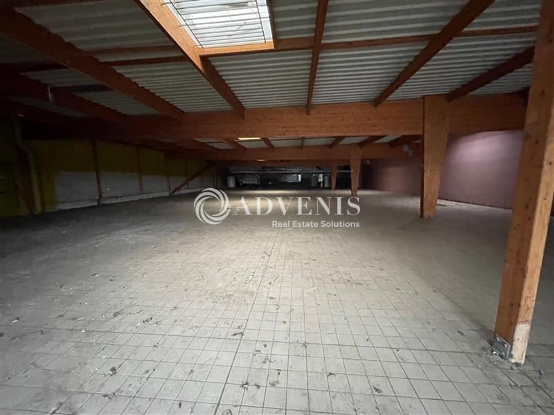 Vente Investisseur Commerces CHERRE AU (72400) - Photo 4