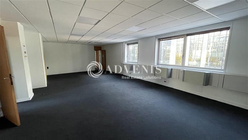 Location Bureaux NOISY LE GRAND (93160) - Photo 3